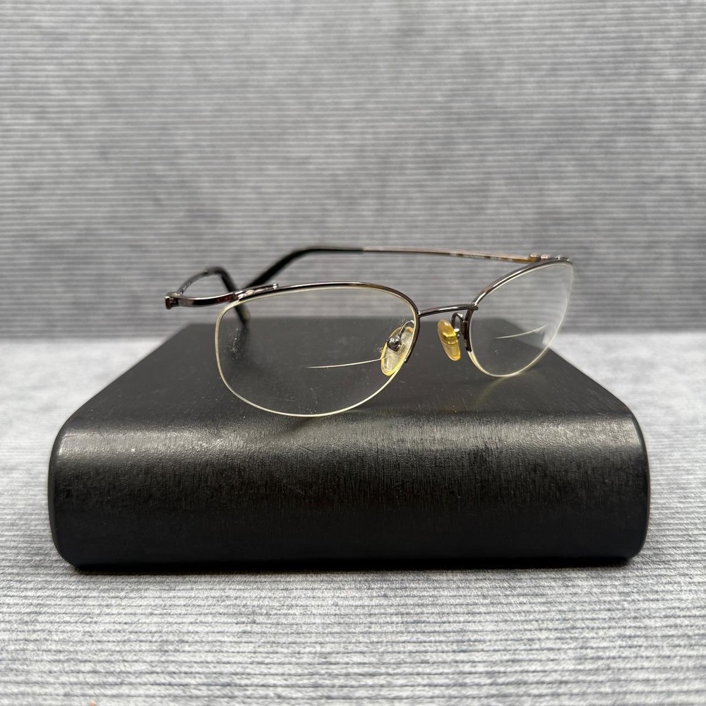 Fendi F589 Dark Ruthenium Oval Eyeglass Frames Only‎ 53-18-135 Made in Italy
